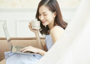 洛神花茶功效原來這麼強！號稱「大地紅寶石」竟然能幫助美容又減重