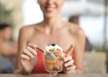 吃維他命C會變白嗎？分享4大維他命C好處，搭配膠原蛋白效果更加倍！