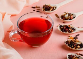 【五行茶開箱實測】經期後保養喝什麼茶？有效改善月經不順的四物茶，讓你姨媽來也不煩燥