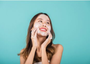 洗面乳怎麼挑？油肌、乾肌大不同！一次了解挑選洗面乳的3大重點