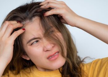 頭皮癢該怎麼辦？了解頭皮癢原因、頭皮止癢方法