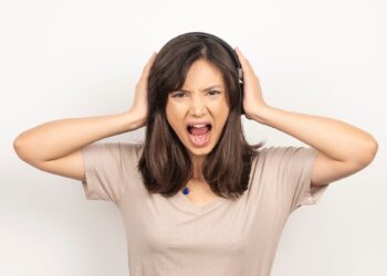 肝火旺症狀全解析！便祕竟與肝火旺有關？中醫教你這樣改善