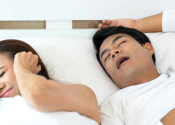 枕邊人打呼像雷聲？翰醫堂中醫師解密：打呼是缺氧警訊！4大原因與中醫調理全攻略